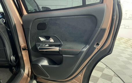 Mercedes-Benz GLA, 2020 год, 3 100 000 рублей, 24 фотография