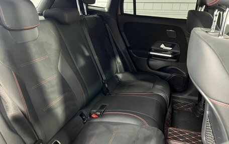 Mercedes-Benz GLA, 2020 год, 3 100 000 рублей, 26 фотография