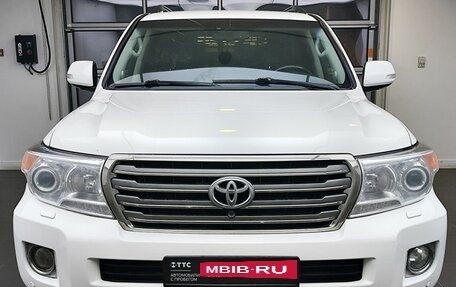 Toyota Land Cruiser 200, 2012 год, 3 199 000 рублей, 2 фотография