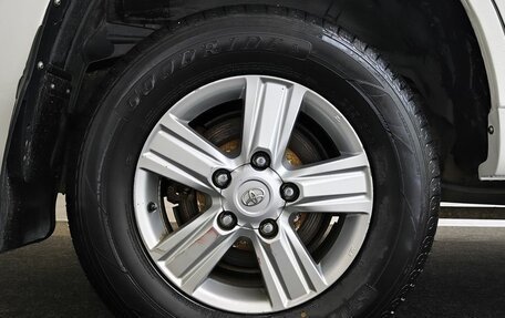 Toyota Land Cruiser 200, 2012 год, 3 199 000 рублей, 22 фотография