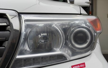 Toyota Land Cruiser 200, 2012 год, 3 199 000 рублей, 21 фотография