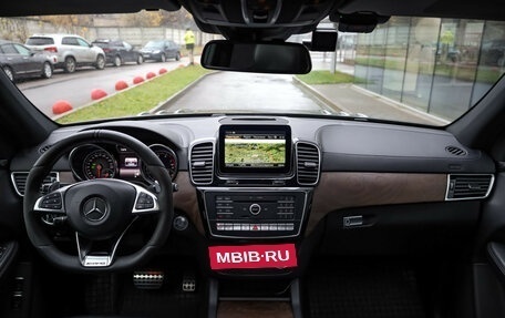 Mercedes-Benz GLS, 2017 год, 4 499 000 рублей, 10 фотография