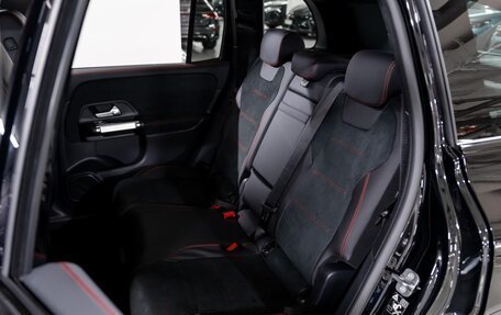 Mercedes-Benz GLB, 2025 год, 7 900 000 рублей, 17 фотография