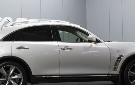 Infiniti QX70, 2013 год, 2 290 000 рублей, 5 фотография