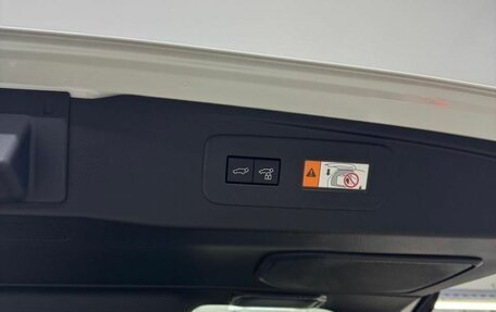 Toyota Land Cruiser Prado, 2025 год, 10 790 000 рублей, 14 фотография