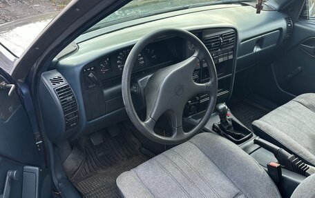 Opel Omega A, 1988 год, 200 000 рублей, 5 фотография