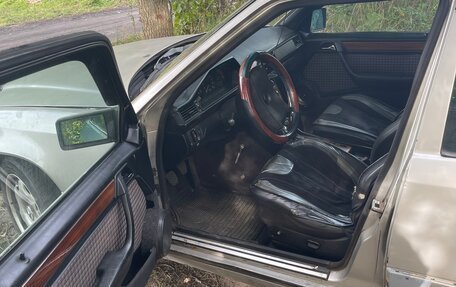 Mercedes-Benz W124, 1990 год, 185 000 рублей, 3 фотография