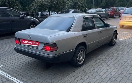 Mercedes-Benz W124, 1990 год, 185 000 рублей, 2 фотография