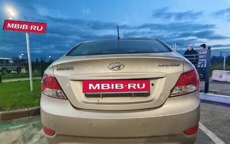Hyundai Solaris II рестайлинг, 2011 год, 750 000 рублей, 3 фотография