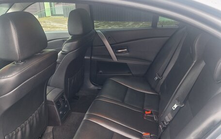 BMW 5 серия, 2006 год, 890 000 рублей, 10 фотография