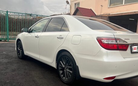 Toyota Camry, 2016 год, 1 600 000 рублей, 4 фотография