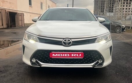Toyota Camry, 2016 год, 1 600 000 рублей, 3 фотография