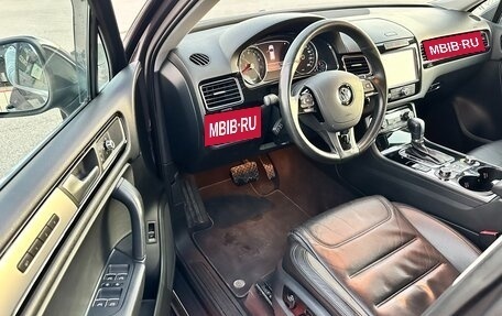 Volkswagen Touareg III, 2010 год, 1 997 000 рублей, 14 фотография