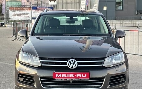 Volkswagen Touareg III, 2010 год, 1 997 000 рублей, 6 фотография