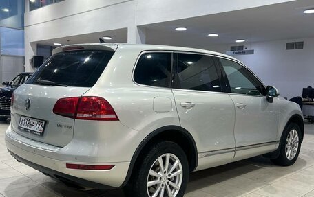 Volkswagen Touareg III, 2011 год, 1 730 000 рублей, 4 фотография