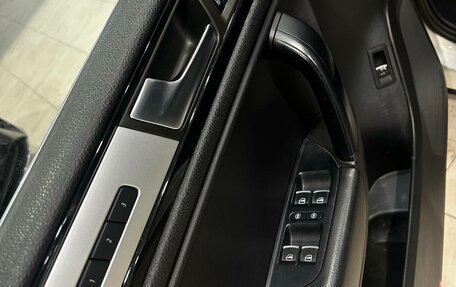 Volkswagen Touareg III, 2011 год, 1 730 000 рублей, 8 фотография