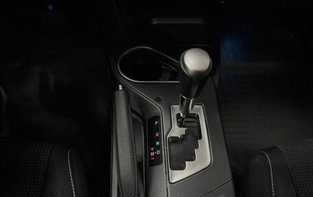 Toyota RAV4, 2018 год, 2 334 000 рублей, 14 фотография