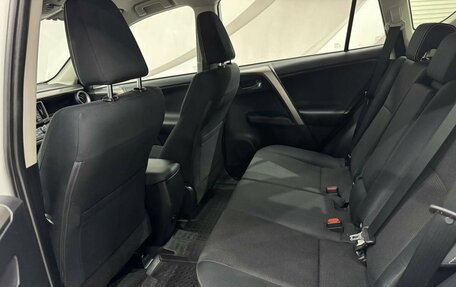 Toyota RAV4, 2018 год, 2 334 000 рублей, 20 фотография