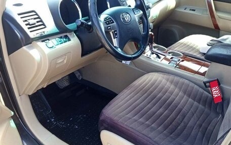 Toyota Highlander III, 2011 год, 2 100 000 рублей, 9 фотография