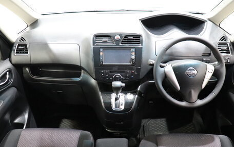 Nissan Serena IV, 2011 год, 1 160 000 рублей, 14 фотография