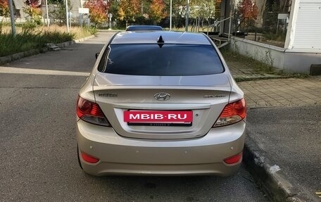 Hyundai Solaris II рестайлинг, 2011 год, 770 000 рублей, 2 фотография