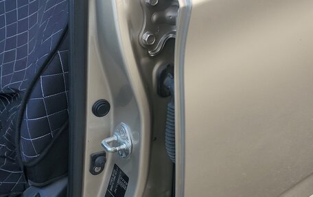 Hyundai Solaris II рестайлинг, 2011 год, 770 000 рублей, 5 фотография