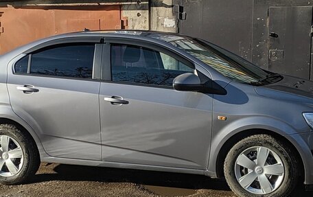 Chevrolet Aveo III, 2012 год, 800 000 рублей, 4 фотография