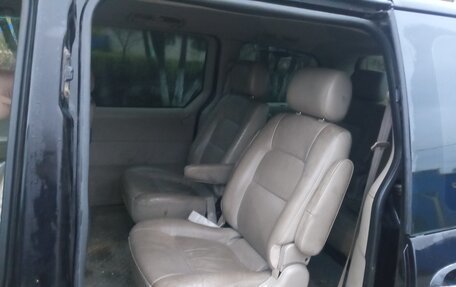 KIA Carnival III, 2005 год, 500 000 рублей, 7 фотография