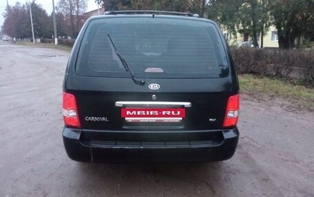 KIA Carnival III, 2005 год, 500 000 рублей, 4 фотография
