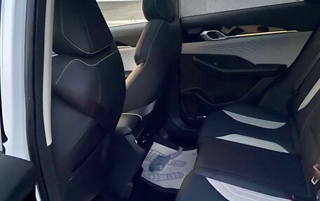 Geely Coolray I, 2022 год, 2 350 000 рублей, 30 фотография