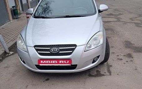 KIA cee'd I рестайлинг, 2008 год, 450 000 рублей, 2 фотография