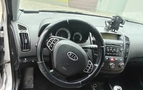KIA cee'd I рестайлинг, 2008 год, 450 000 рублей, 10 фотография