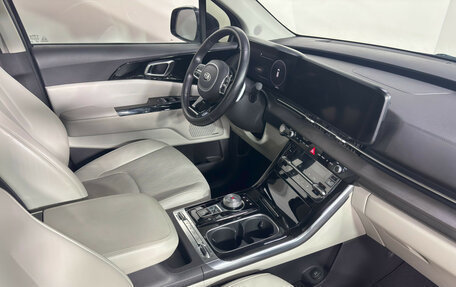 KIA Carnival, 2021 год, 4 250 000 рублей, 18 фотография