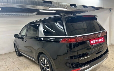 KIA Carnival, 2021 год, 4 250 000 рублей, 6 фотография