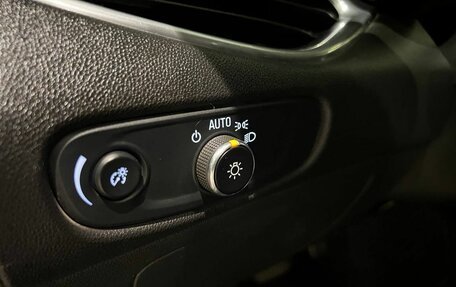 Chevrolet Malibu IX, 2016 год, 1 749 000 рублей, 3 фотография