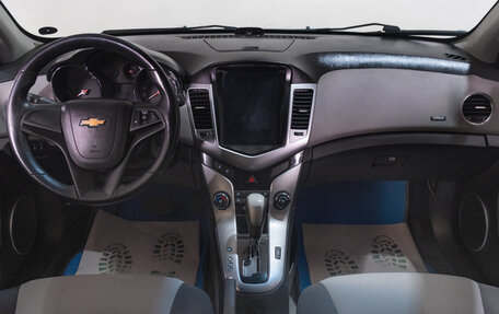 Chevrolet Cruze II, 2011 год, 839 000 рублей, 9 фотография