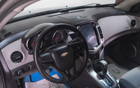 Chevrolet Cruze II, 2011 год, 839 000 рублей, 7 фотография