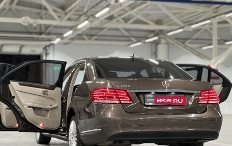 Mercedes-Benz E-Класс, 2013 год, 1 999 000 рублей, 24 фотография