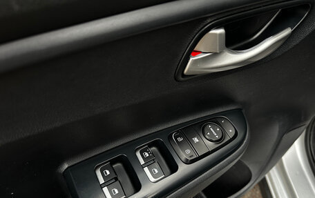 KIA Rio IV, 2018 год, 1 270 000 рублей, 15 фотография