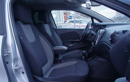 Renault Kaptur I рестайлинг, 2016 год, 1 369 000 рублей, 10 фотография