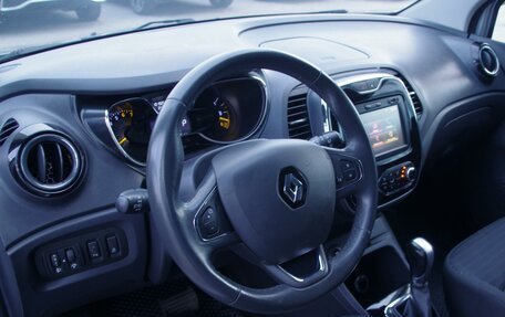 Renault Kaptur I рестайлинг, 2016 год, 1 369 000 рублей, 6 фотография