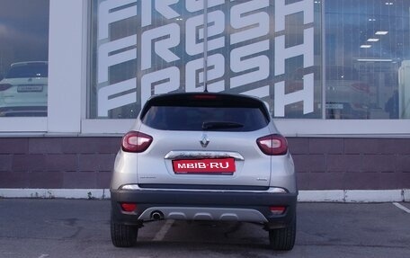 Renault Kaptur I рестайлинг, 2016 год, 1 369 000 рублей, 4 фотография