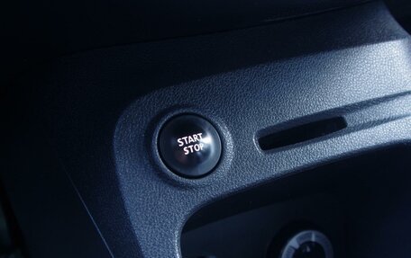 Renault Kaptur I рестайлинг, 2016 год, 1 369 000 рублей, 22 фотография