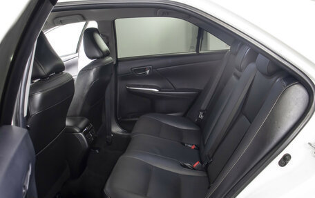 Toyota Camry, 2015 год, 1 855 000 рублей, 10 фотография