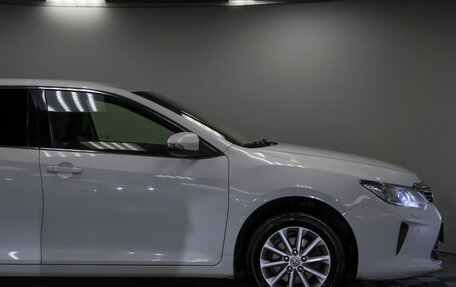 Toyota Camry, 2015 год, 1 855 000 рублей, 21 фотография