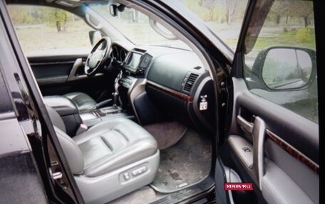 Toyota Land Cruiser 200, 2008 год, 2 420 000 рублей, 10 фотография