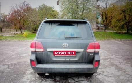 Toyota Land Cruiser 200, 2008 год, 2 420 000 рублей, 5 фотография