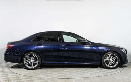 Mercedes-Benz E-Класс, 2017 год, 3 249 700 рублей, 4 фотография