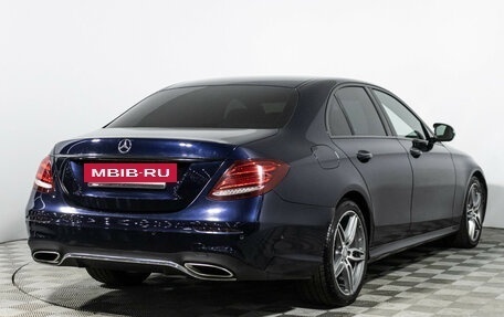 Mercedes-Benz E-Класс, 2017 год, 3 249 700 рублей, 5 фотография