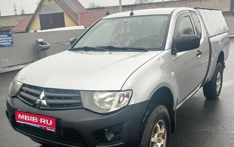 Mitsubishi L200 IV рестайлинг, 2010 год, 980 000 рублей, 1 фотография